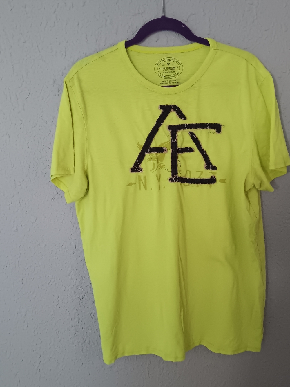 American Eagle Outfitters Neon Yellow Graphic Crew Neck Tee
